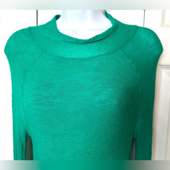 FREE PEOPLE Intimately Weekend Snuggle Turtleneck Shirt Top Blouse Emerald Kelly - Picture 4 of 15